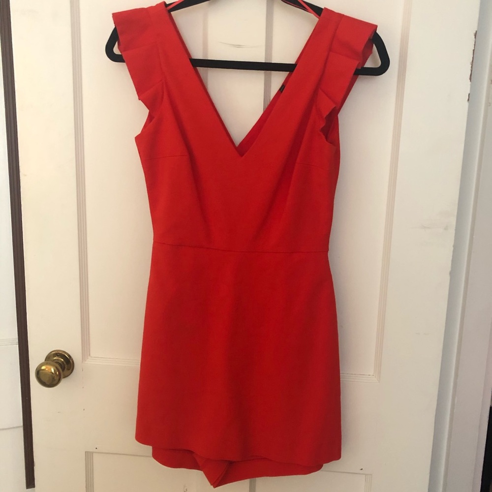ADORABLE Zara Jumpsuit Dress! Size S